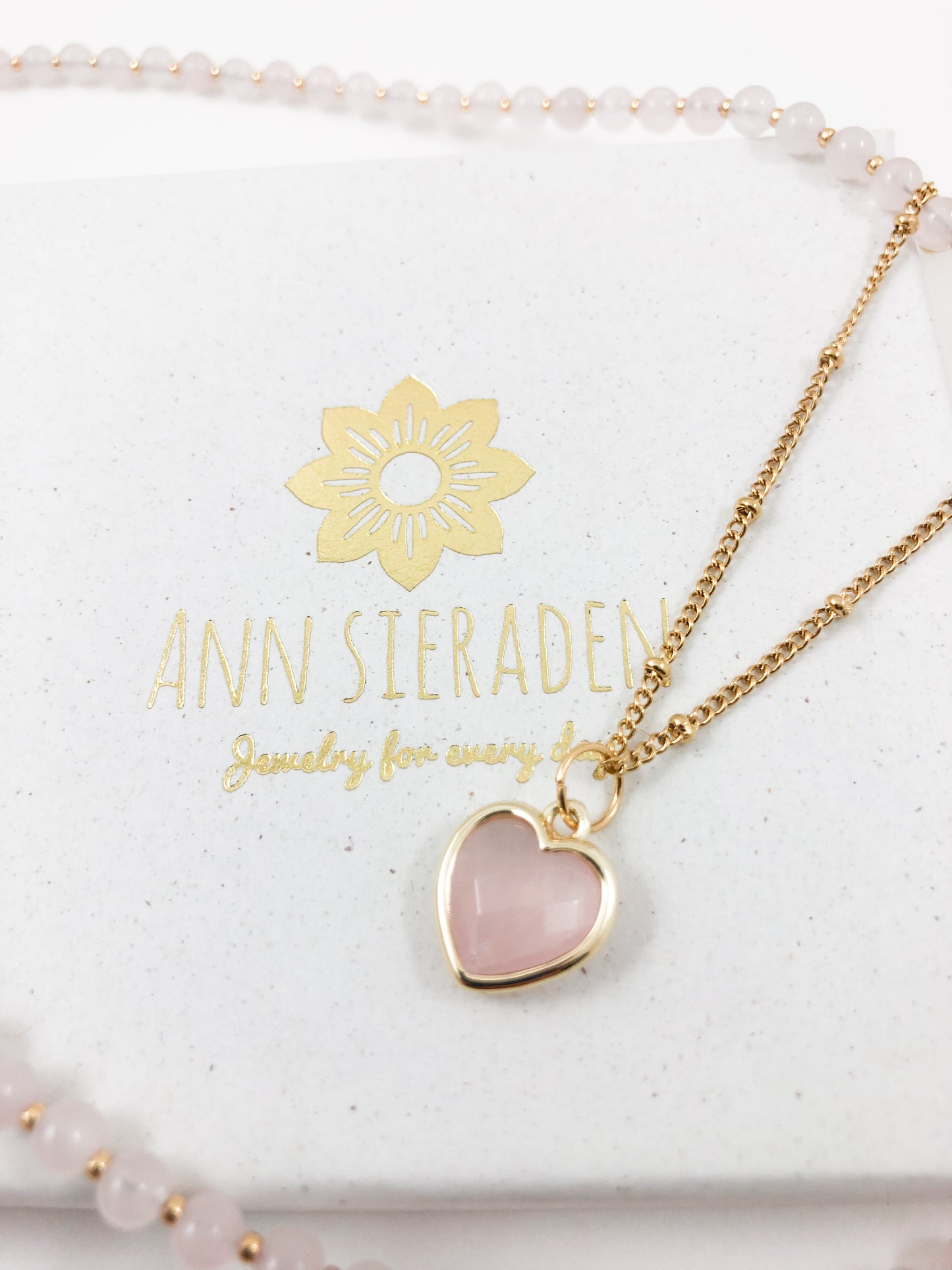 Ketting rozenkwarts hart