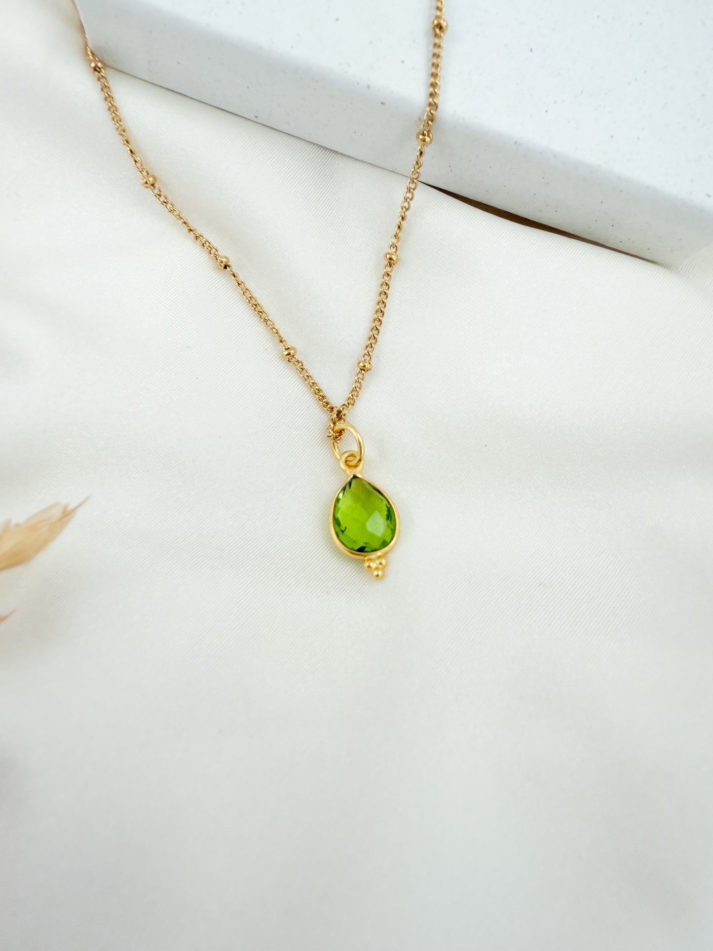 Ketting geboortesteen augustus - goud