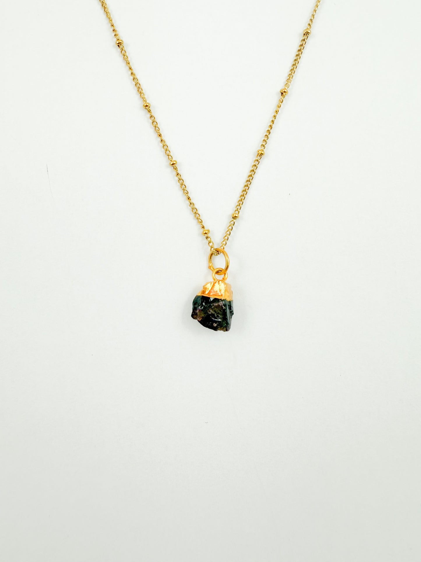 Ketting geboortesteen januari - ruw