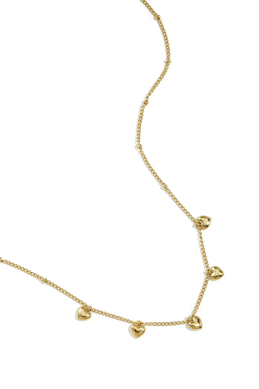 Minimalistische ketting met kleine hartjes