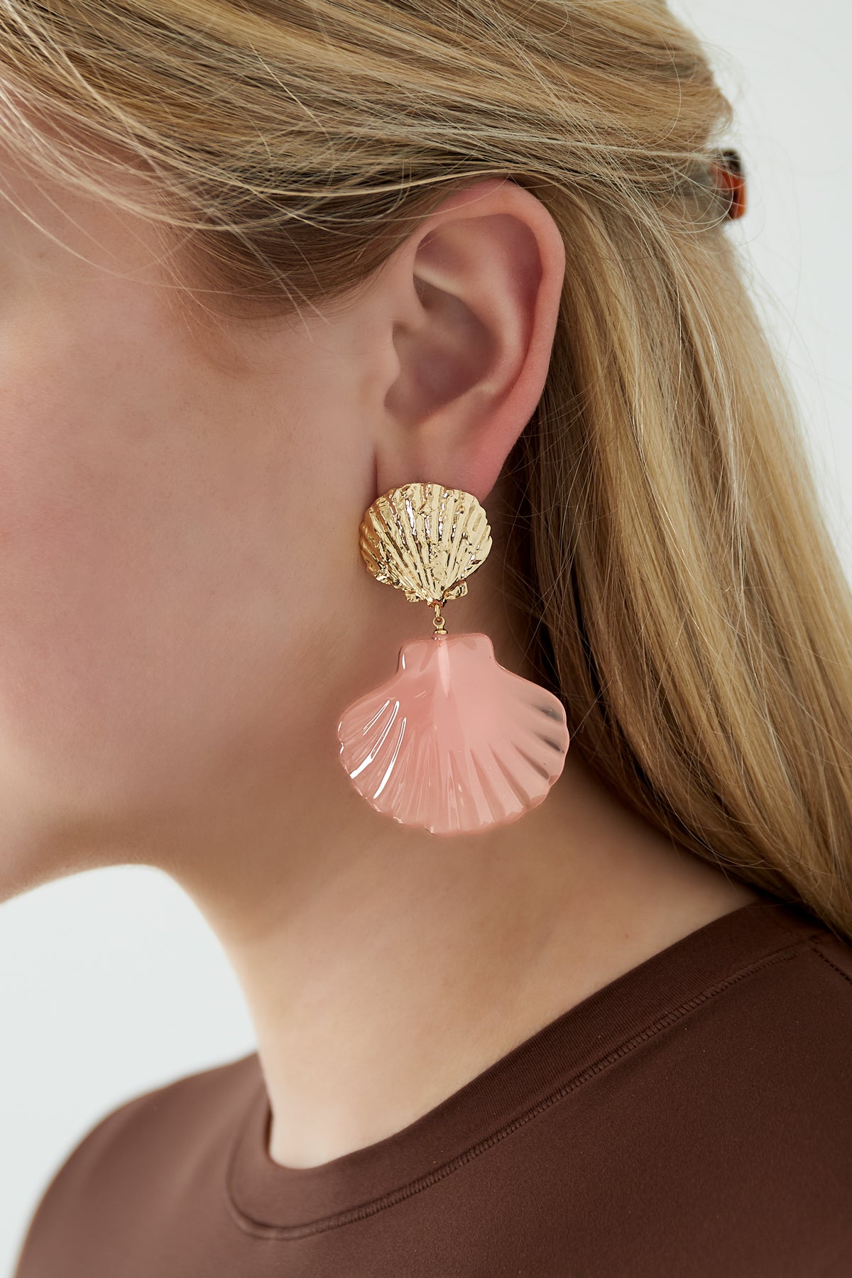 roze schelp oorbellen - roze &